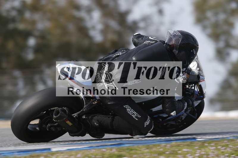 /02 29.01.-02.02.2024 Moto Center Thun Jerez/Gruppe schwarz-black/11